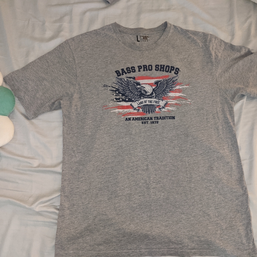 Vintage Bass Pro Shop T-Shirt